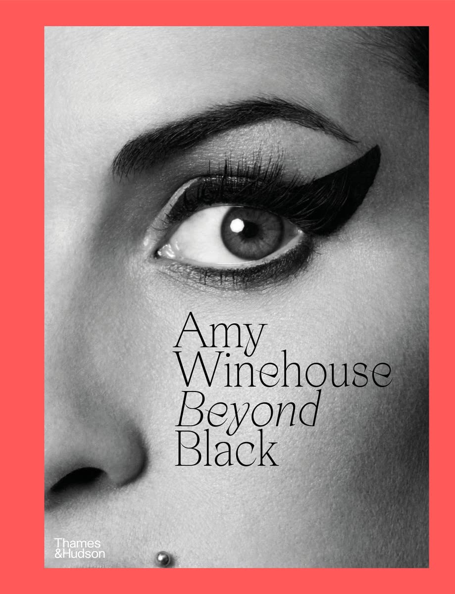 Amy Winehouse: Beyond Black by Naomi Parry (Hardcover)